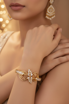 ✨ Celeste Bloom Diamond Bracelet ✨