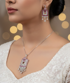 Blush Geometry Diamond Chain Pendant Set