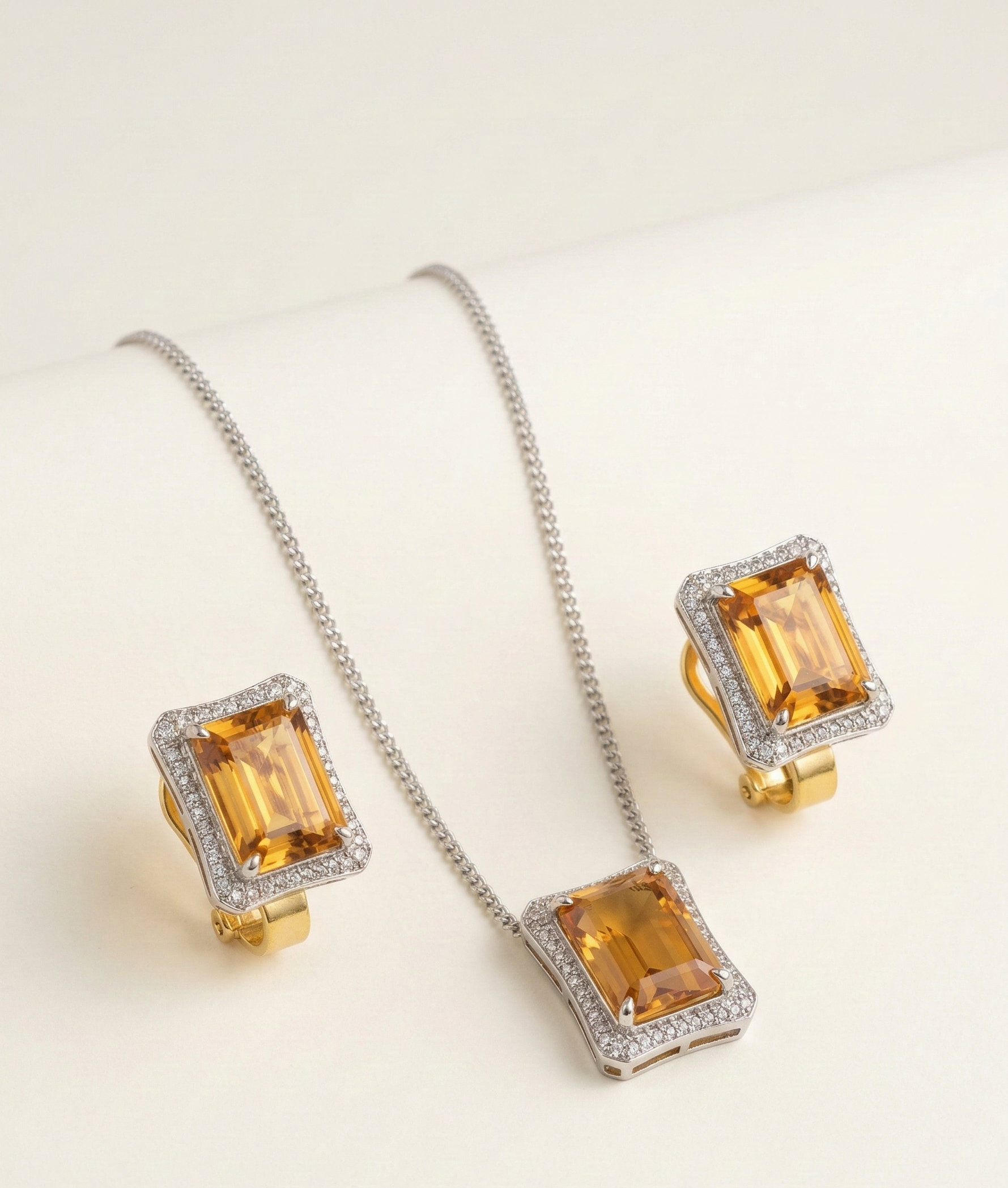 Austin Crystal Imported Necklace Set – Elegant Amber Crystal Jewelry