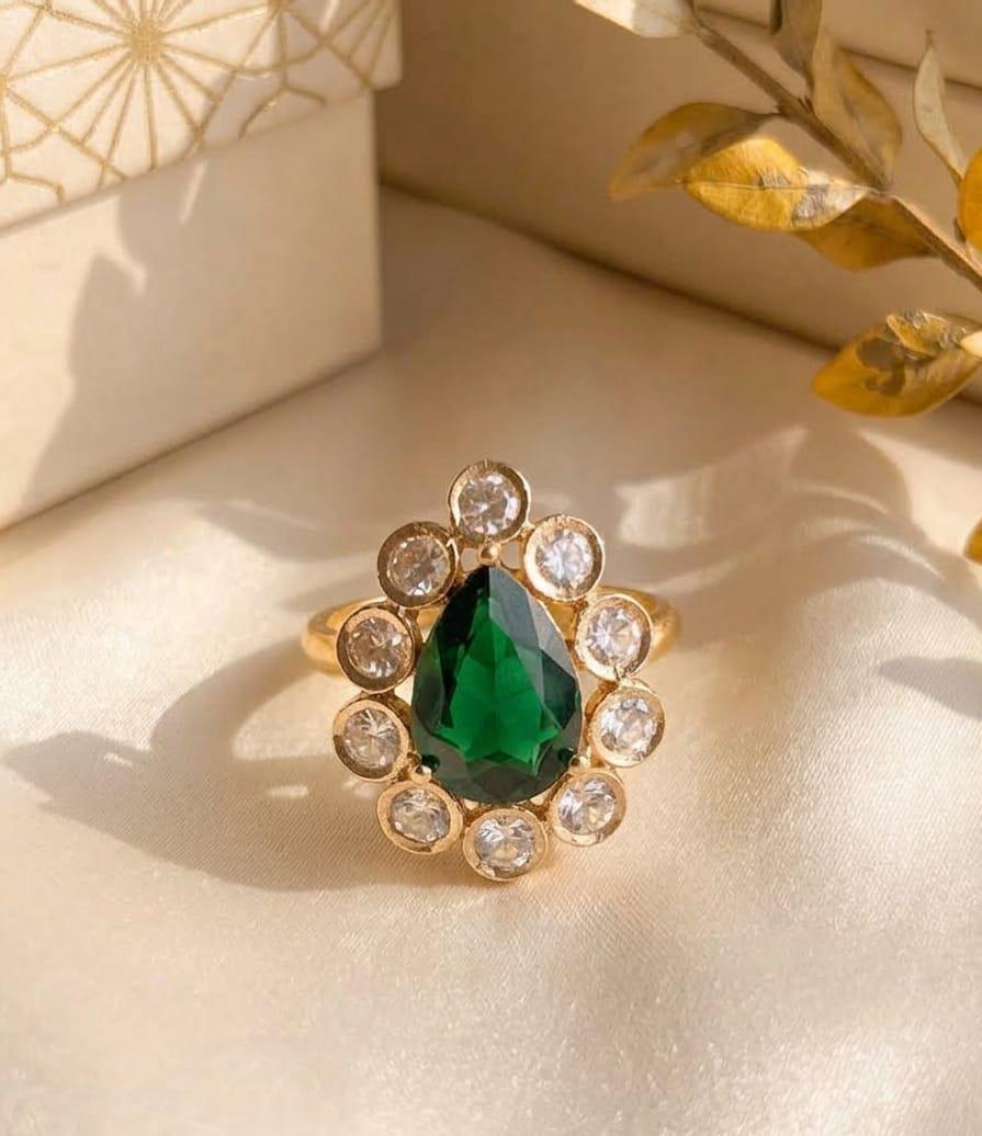 Emerald Green AC Kundan Ring – Carat Gold Polish