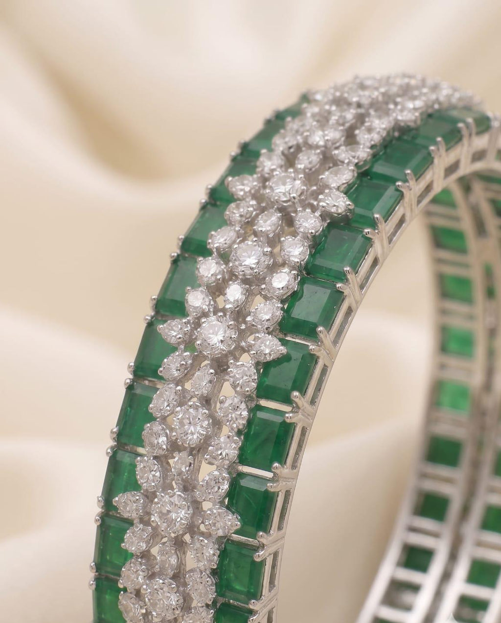 The Riyal Emerald Express Kada