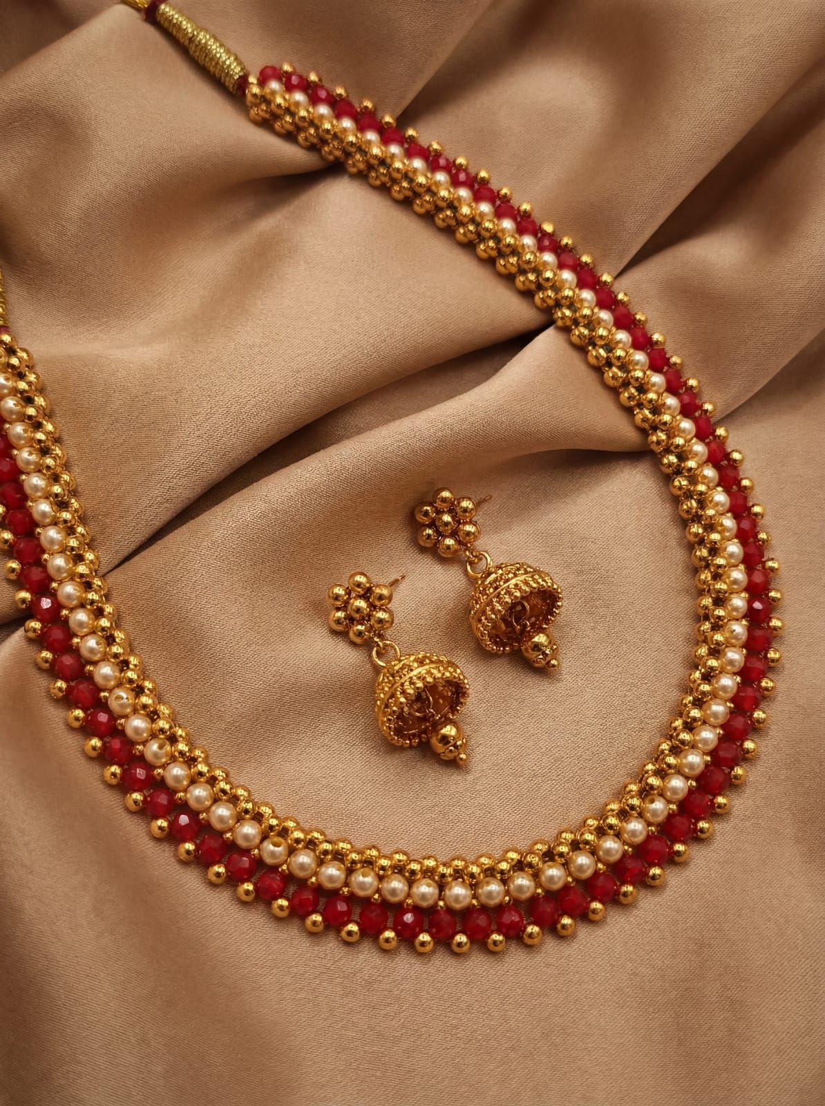 Peshwai Pearl Thushi