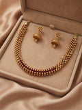 Timeless Maharashtrian Thushi Set