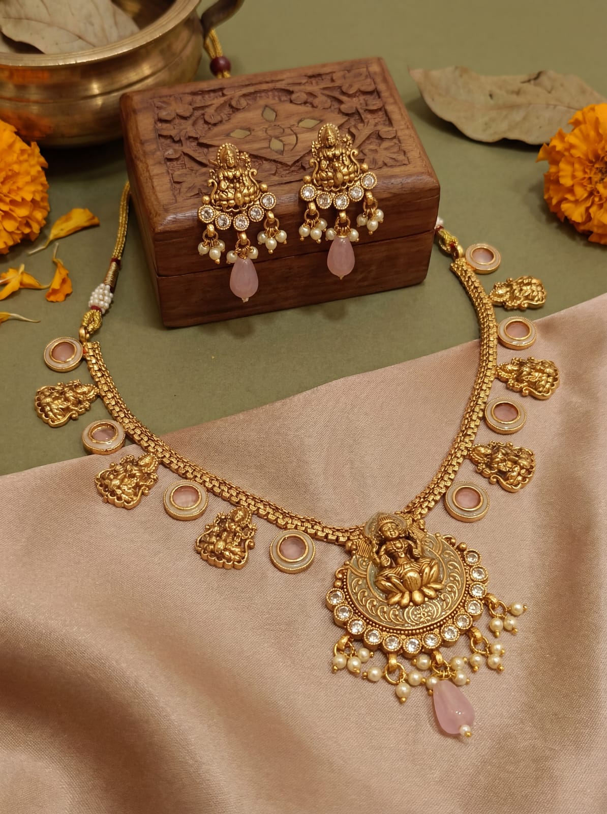 Lakshmi Heritage Temple Necklace Set