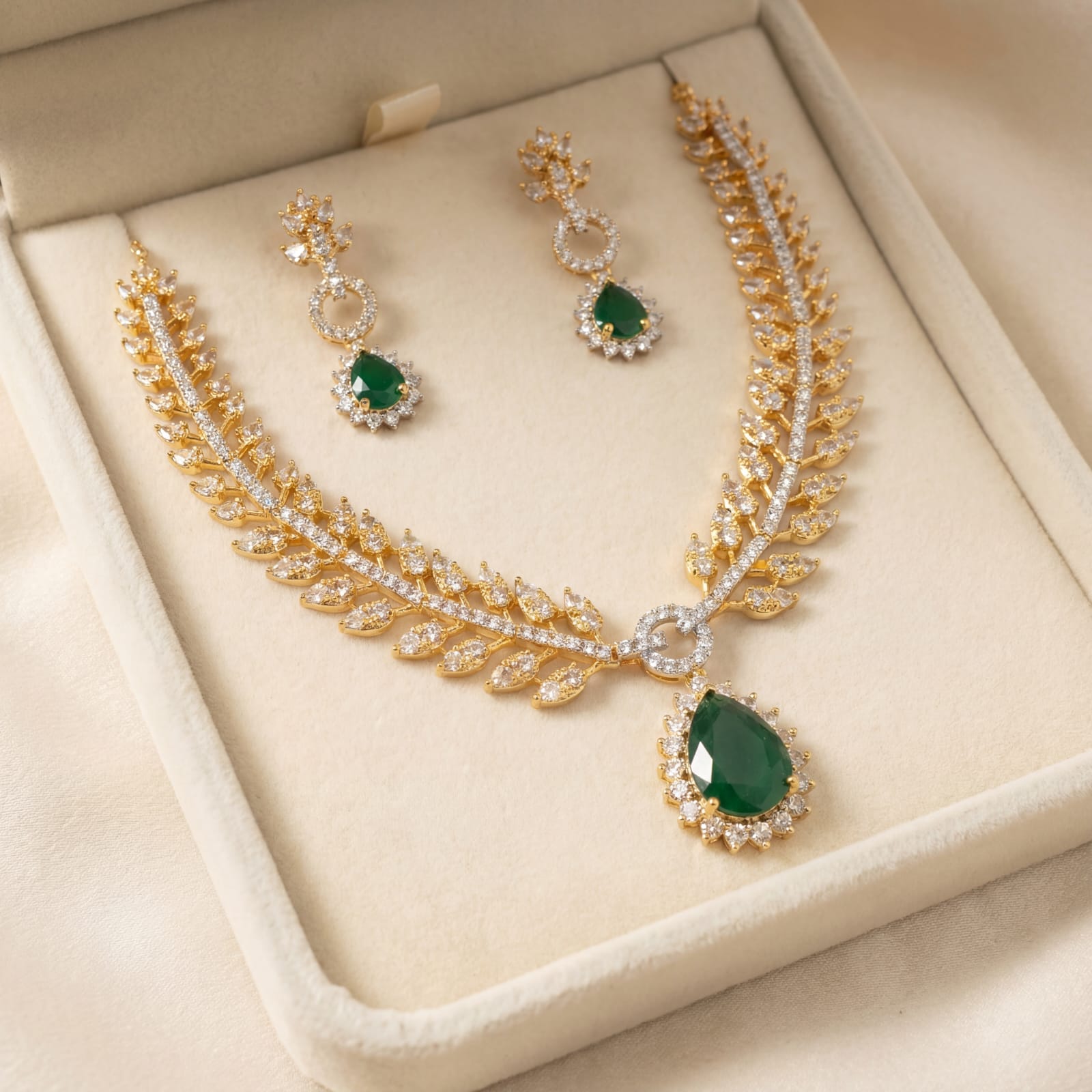 Emerald Grace – American Diamond Necklace Set