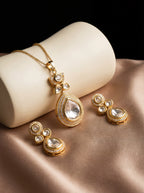 Elegant Kundan Drop Gold Plated Jewellery Set