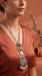 Silver Tone Long Kundan Necklace